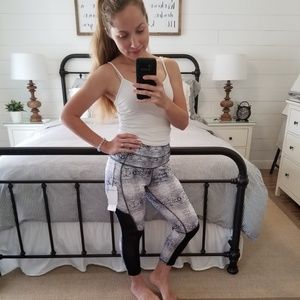 NWT GOTTEX Black and Blue Sport Leggings